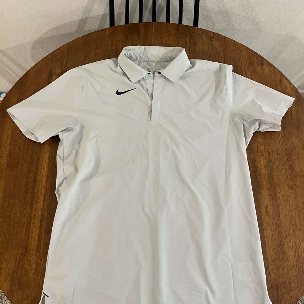 Nike Men's Light Gray Polo